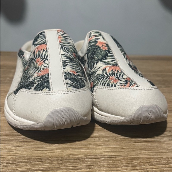 Easy spirit Travel time slip on mule clog sneakers tropical floral size 8 wide - Picture 9 of 9